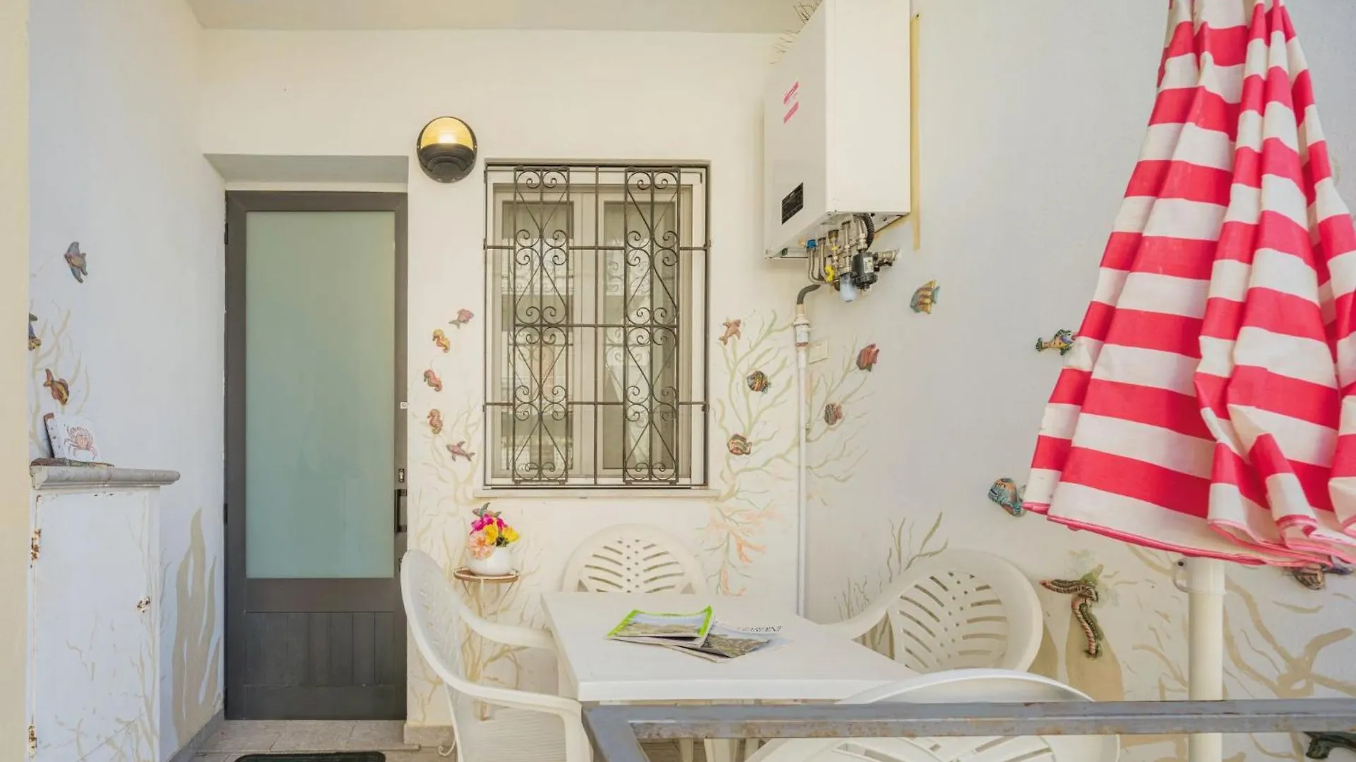 Apartment La Casa Della Ceramista By Interhome 비아레지오 0*,  이탈리아